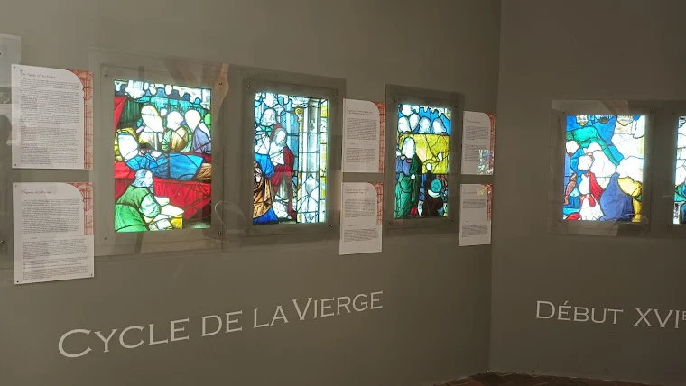 Chartres International Stained Glass Centre Chartres International Stained Glass Centre
