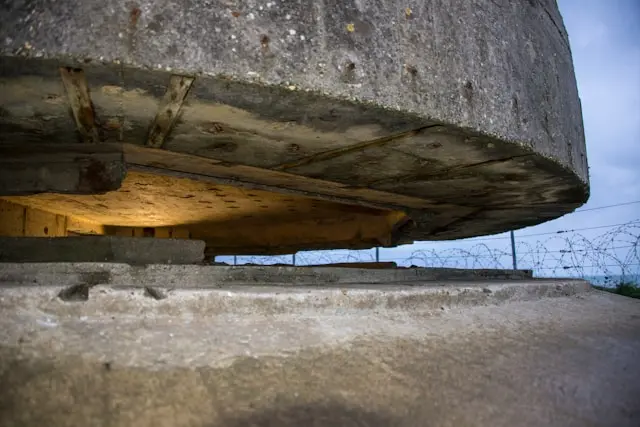 Gun Turret in Pointe du Hoc, Normandy France Gun Turret in Pointe du Hoc, Normandy France
